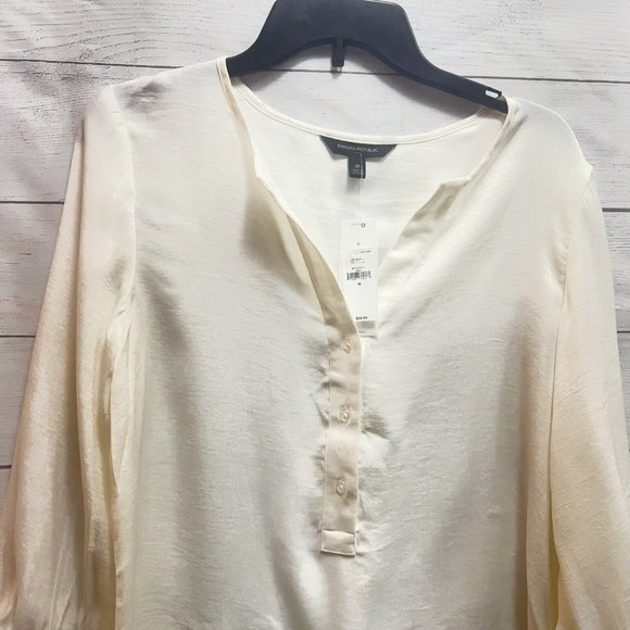 Woman Button Long Sleeve Satige n BeiBanana Republic Size XS New - Picture 9 of 12